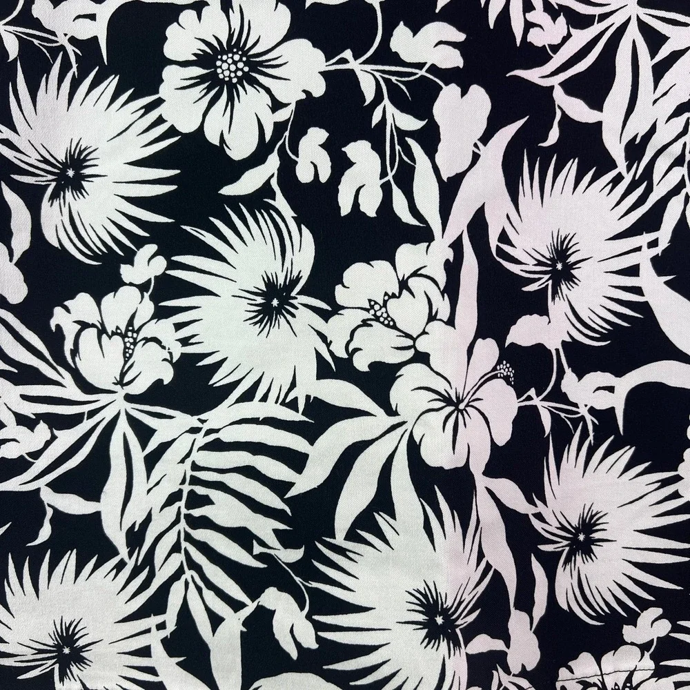Rafaella Womens XL Stretch Skort Black White Tropical Floral - Picture 3 of 8